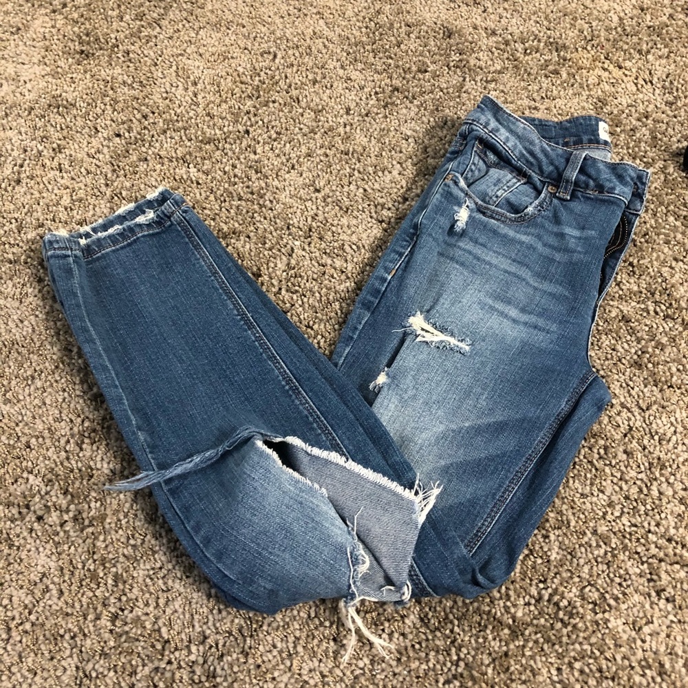 Garage Ripped Mom Jeans